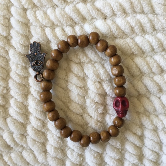 ❄️ Handmade Boho Wood Beaded charm bracelets - Picture 3 of 3